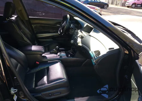 2010 Honda Accord 3.5 Ex-L from USA, damaged, VIN 1HGCP3F80AA014324